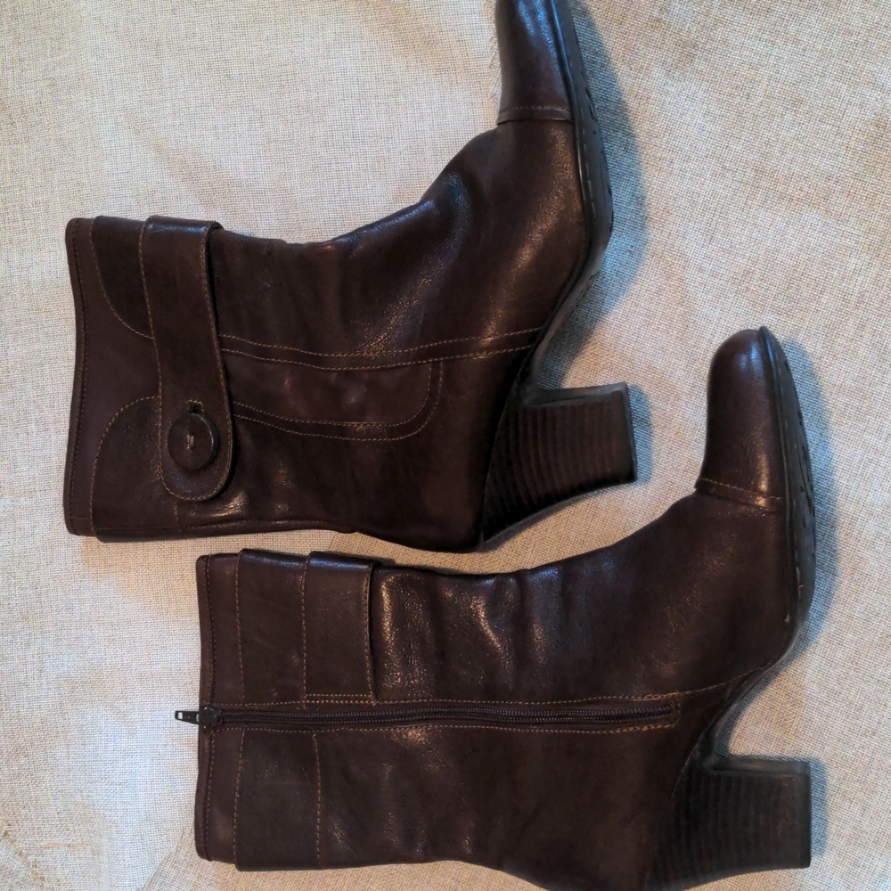 Leather boots